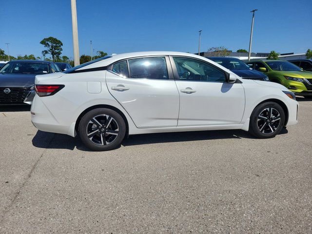 Certified 2025 Nissan Sentra SV image 9