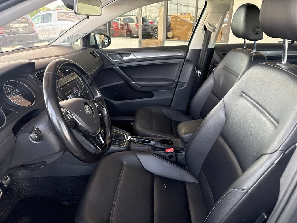 Used 2017 Volkswagen Golf Alltrack SE AWD/4WD image 13