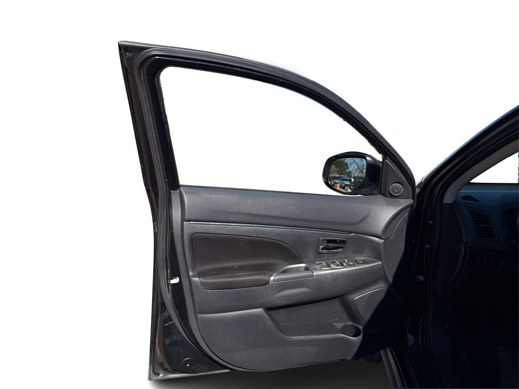 Used 2019 Mitsubishi Outlander Sport ES image 19