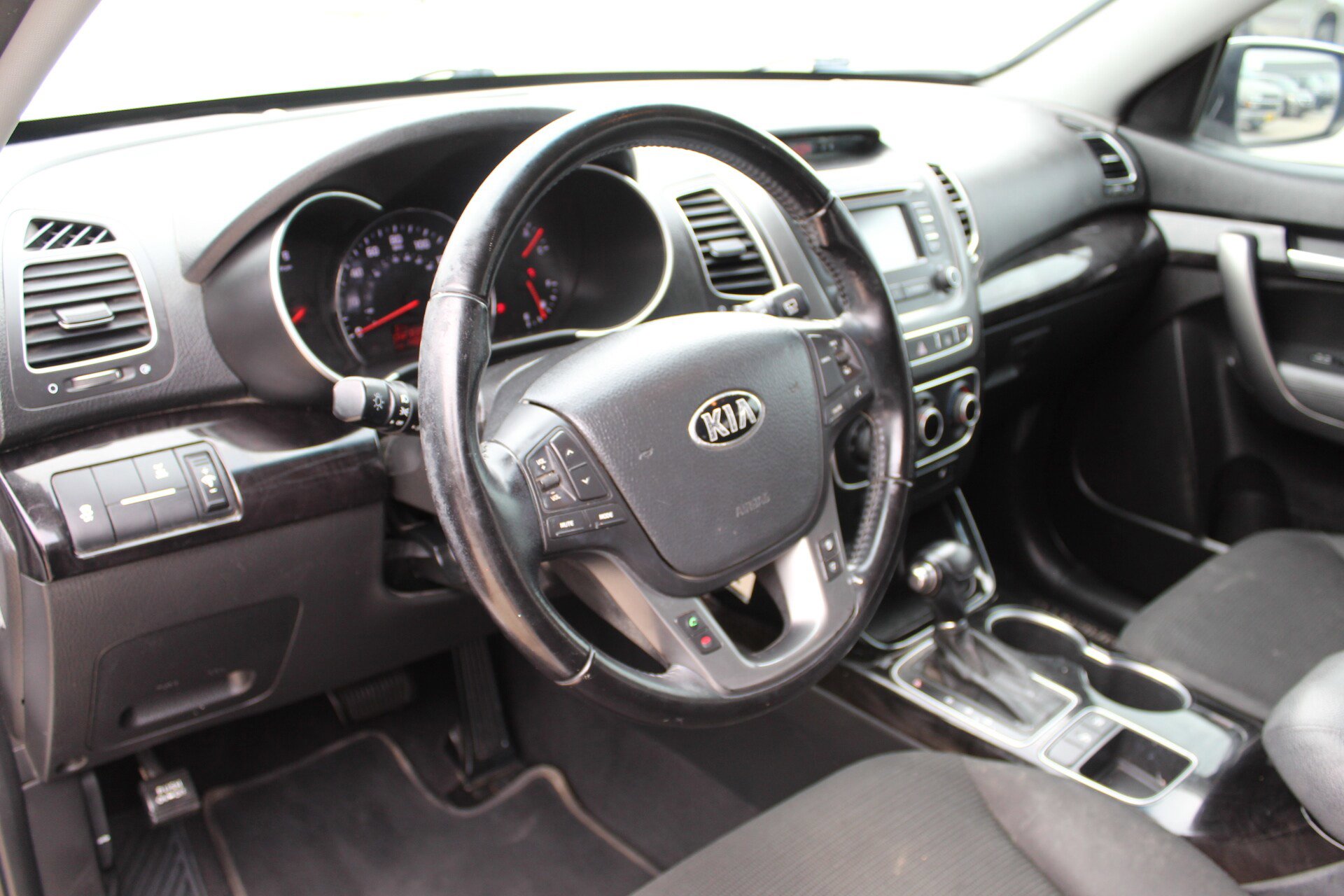 Used 2014 Kia Sorento LX AWD/4WD image 24