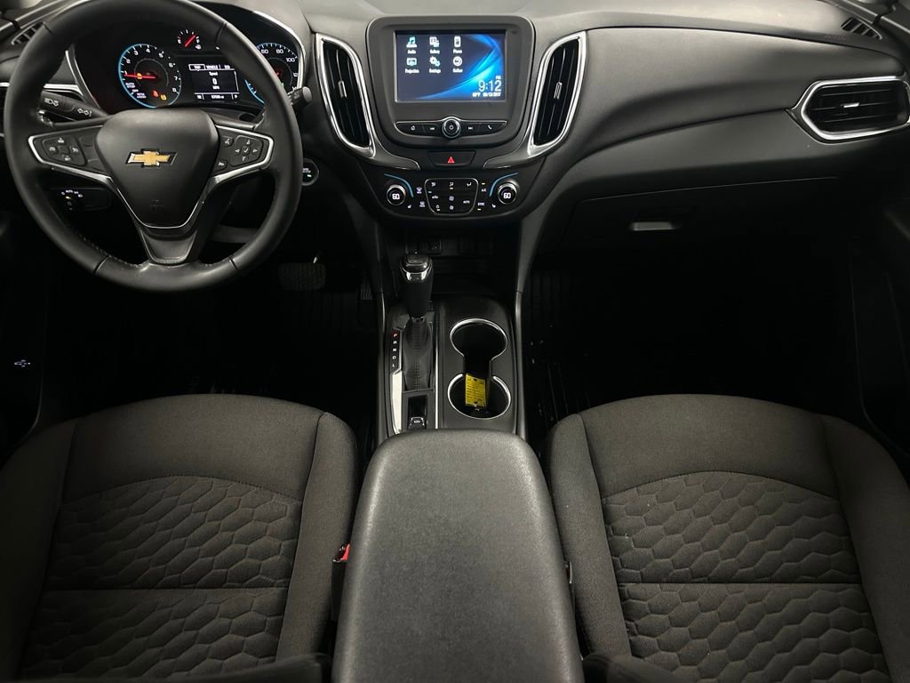 Used 2018 Chevrolet Equinox LT image 3