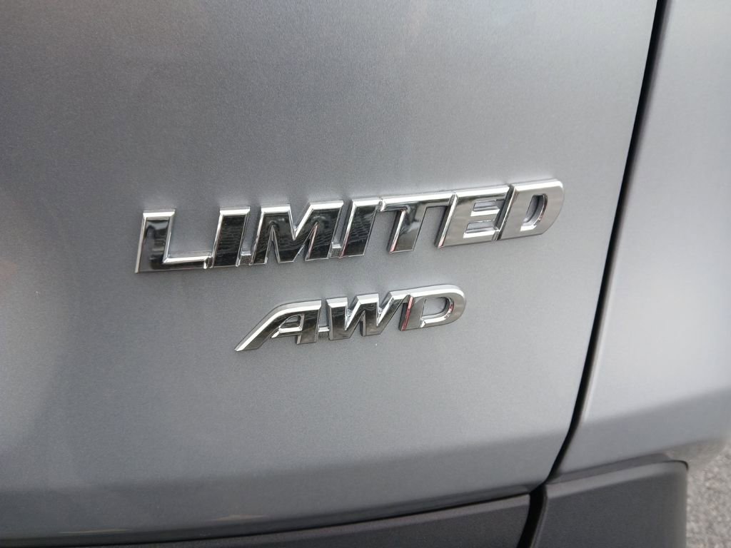 New 2025 Toyota RAV4 Limited image 12