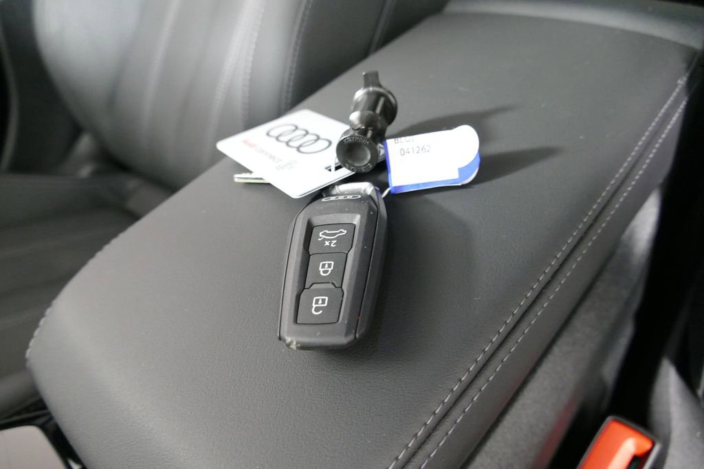 Used 2025 Audi A5 2.0T Premium Plus image 21
