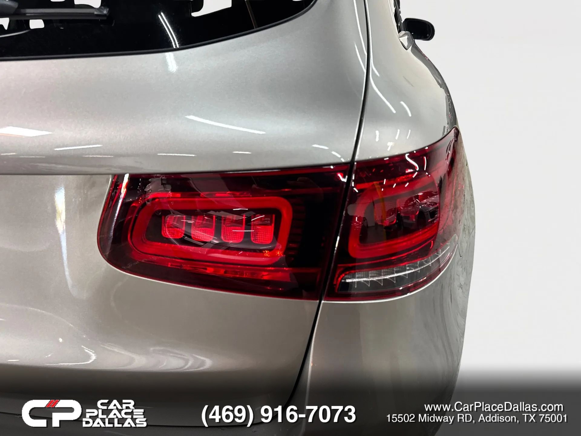 Used 2021 Mercedes-Benz GLC 300 w/ Premium Package image 27