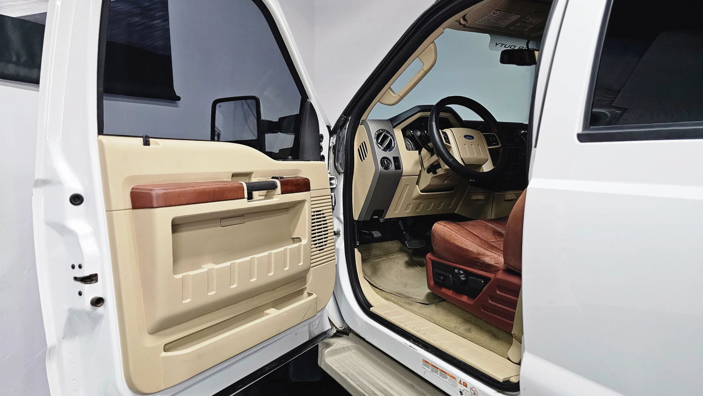 Used 2008 Ford F450 King Ranch AWD/4WD image 28