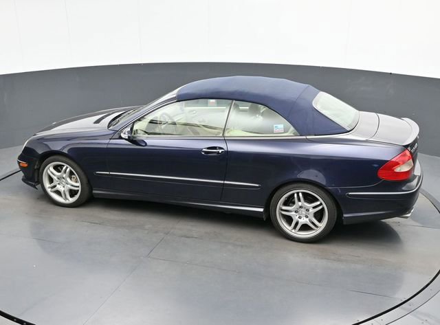 Used 2009 Mercedes-Benz CLK 550 Cabriolet image 23