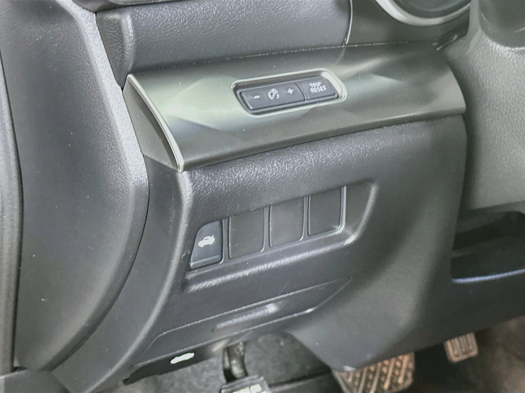 Used 2020 Nissan Maxima 3.5 SV w/ Floor Mat Group FWD image 17