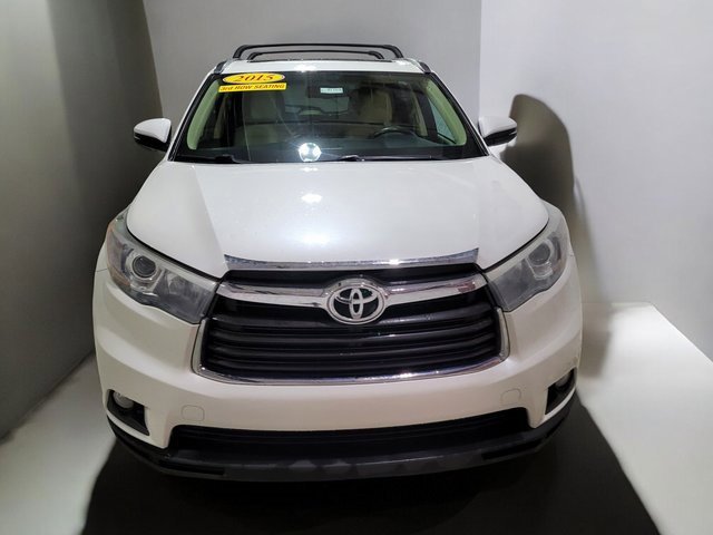 Used 2015 Toyota Highlander Limited image 18