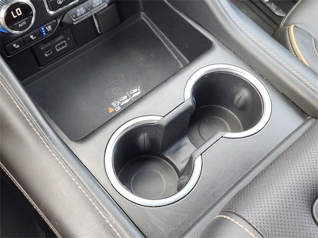 Used 2021 GMC Yukon XL AT4 w/ Rear Media and Nav Package image 20