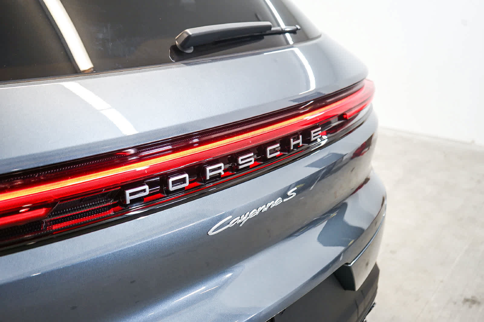 Certified 2026 Porsche Cayenne S AWD/4WD image 10