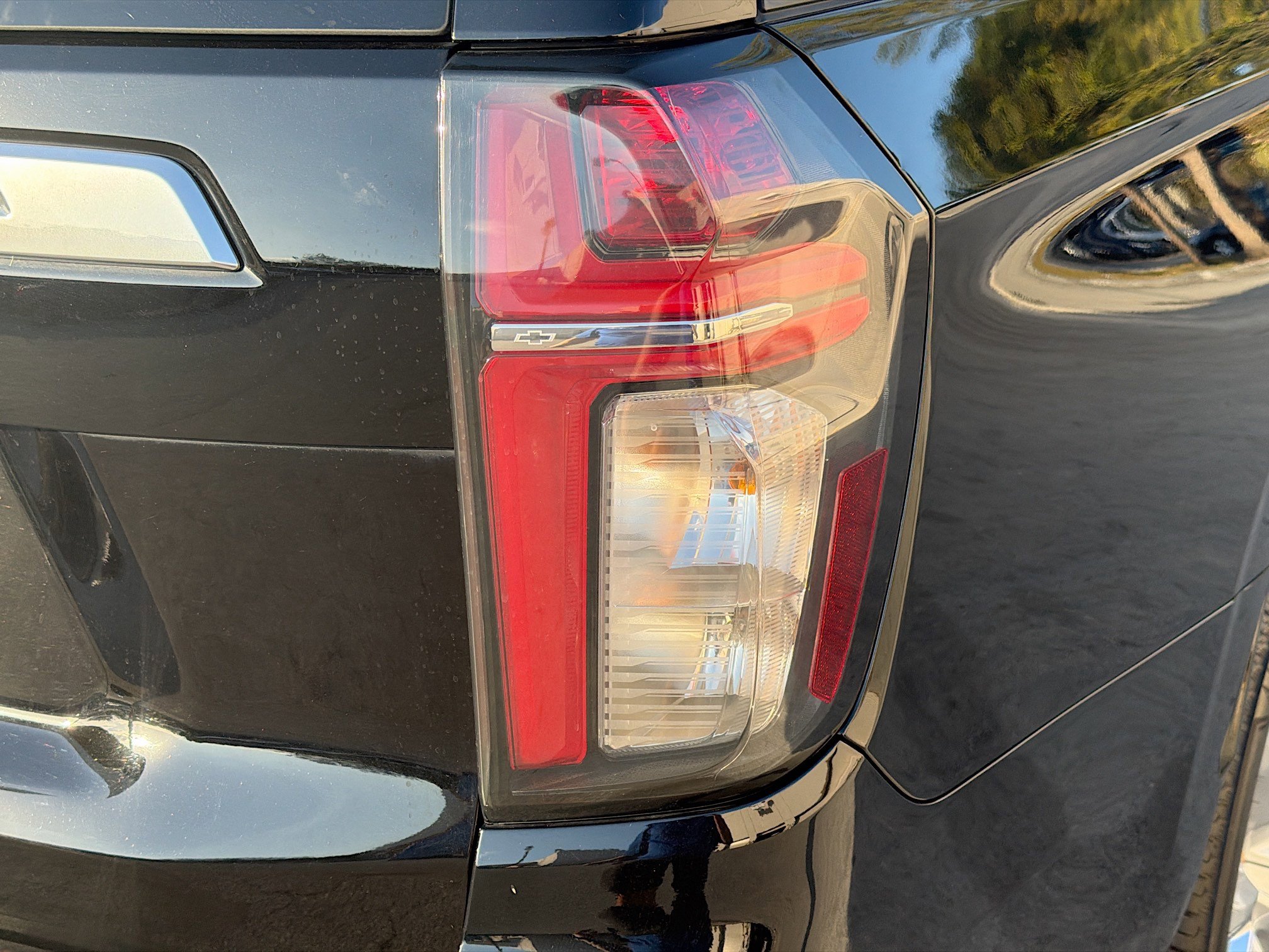 Used 2021 Chevrolet Suburban High Country image 29