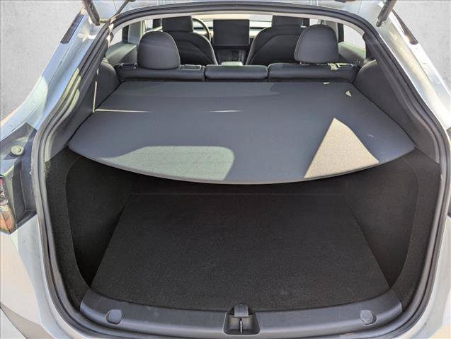 Used 2024 Tesla Model Y Long Range AWD/4WD image 6