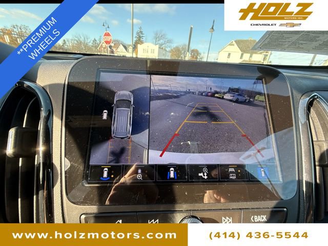 Certified 2022 Chevrolet Equinox RS w/ Infotainment Package image 8