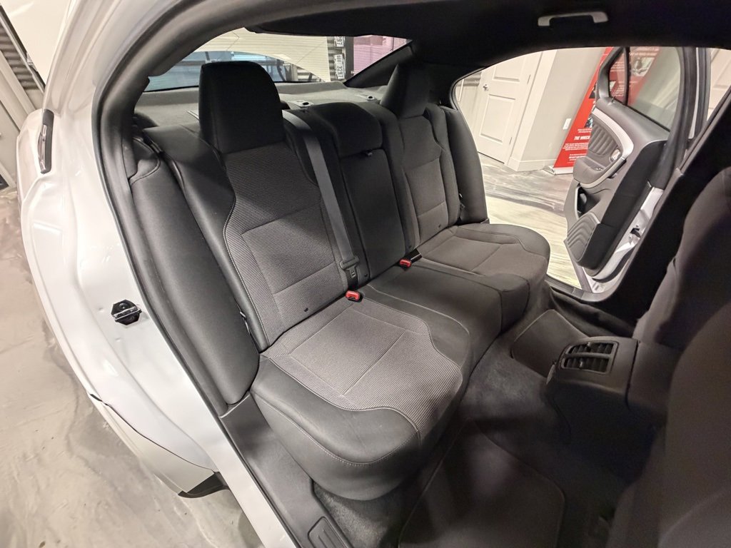 Used 2018 Ford Taurus SEL image 6