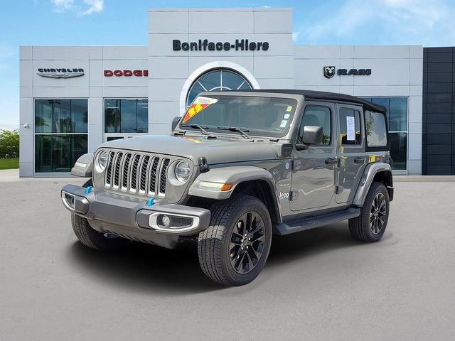 Used 2022 Jeep Wrangler Unlimited Sahara AWD/4WD image 3