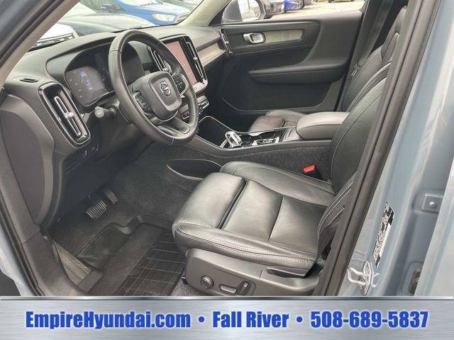 Used 2020 Volvo XC40 T5 Inscription w/ Protection Package AWD/4WD image 19