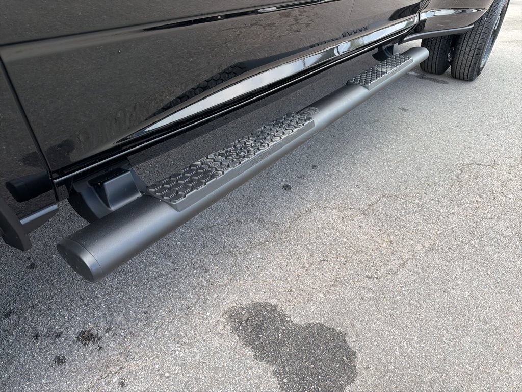 New 2026 RAM 3500 Tradesman AWD/4WD image 15