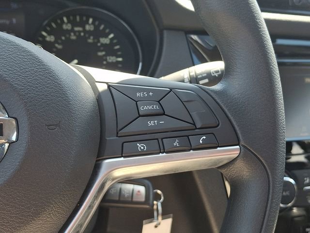 Used 2021 Nissan Rogue Sport S image 22