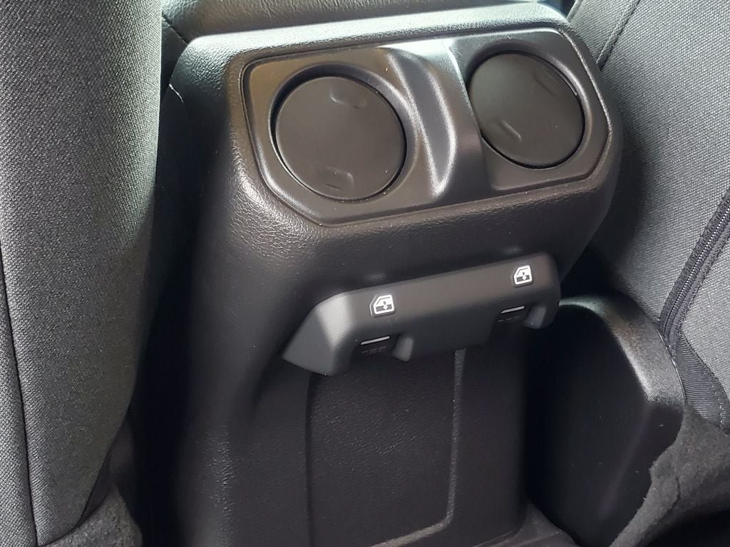Used 2025 Jeep Wrangler Unlimited Sport AWD/4WD image 25