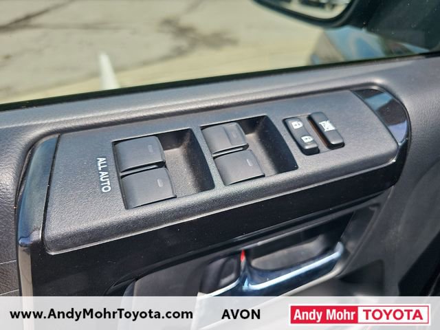 Used 2019 Toyota 4Runner TRD Off-Road AWD/4WD image 12