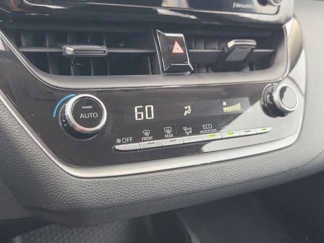 Used 2022 Toyota Corolla LE FWD image 20
