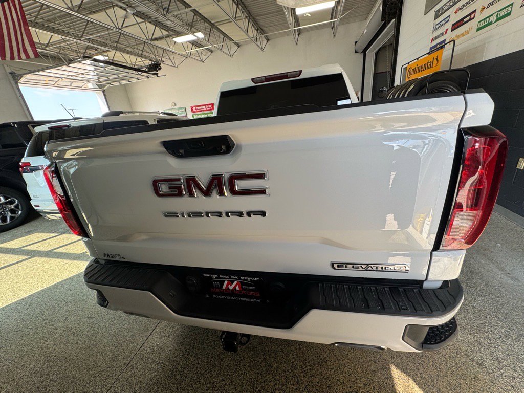 Used 2023 GMC Sierra 1500 Elevation w/ X31 Off-Road Package image 6