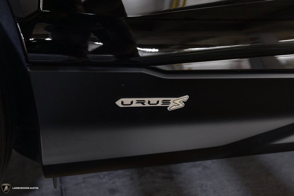 Used 2024 Lamborghini Urus S image 16