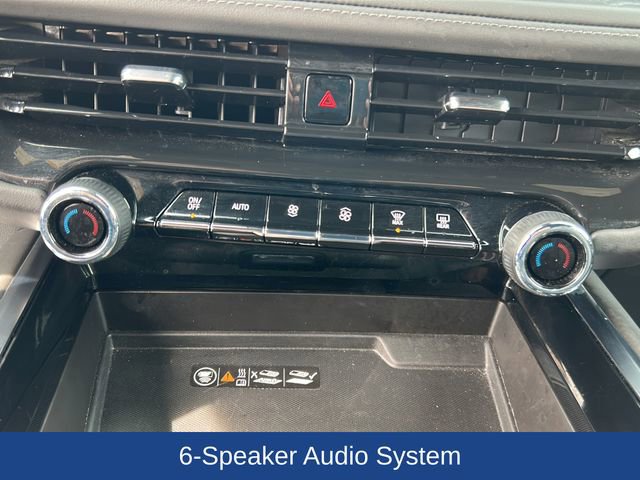 Used 2025 Chevrolet Suburban Z71 AWD/4WD image 14