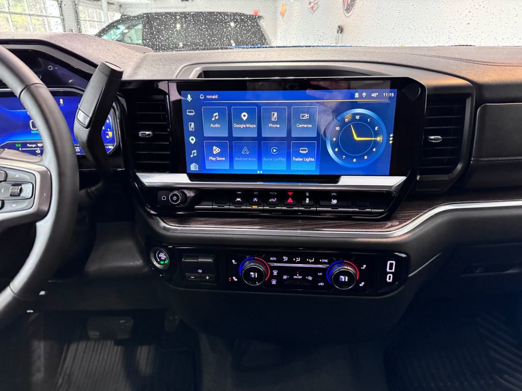 Certified 2025 Chevrolet Silverado 1500 LT AWD/4WD image 14