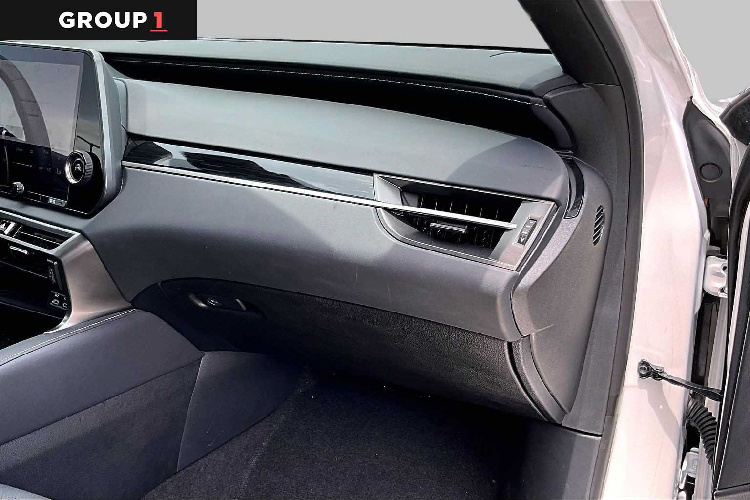 Certified 2024 Lexus RX 350 FWD w/ Technology Package image 16