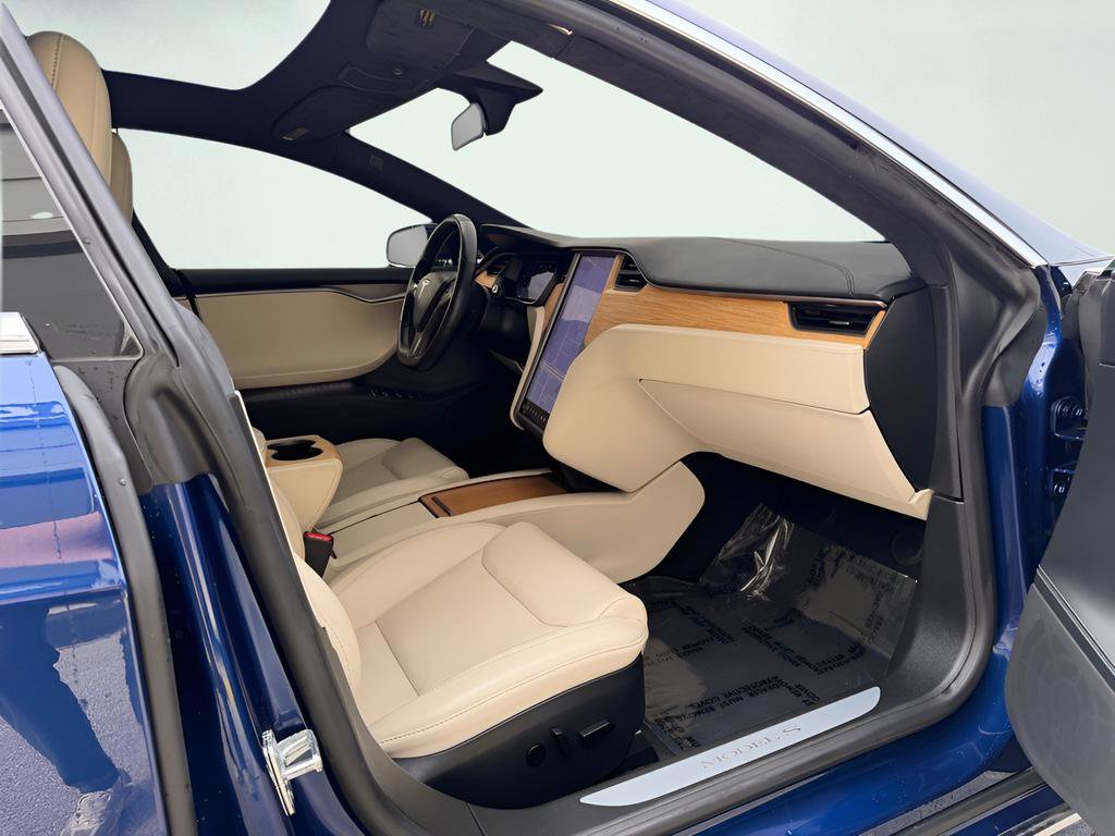 Used 2020 Tesla Model S Performance image 32