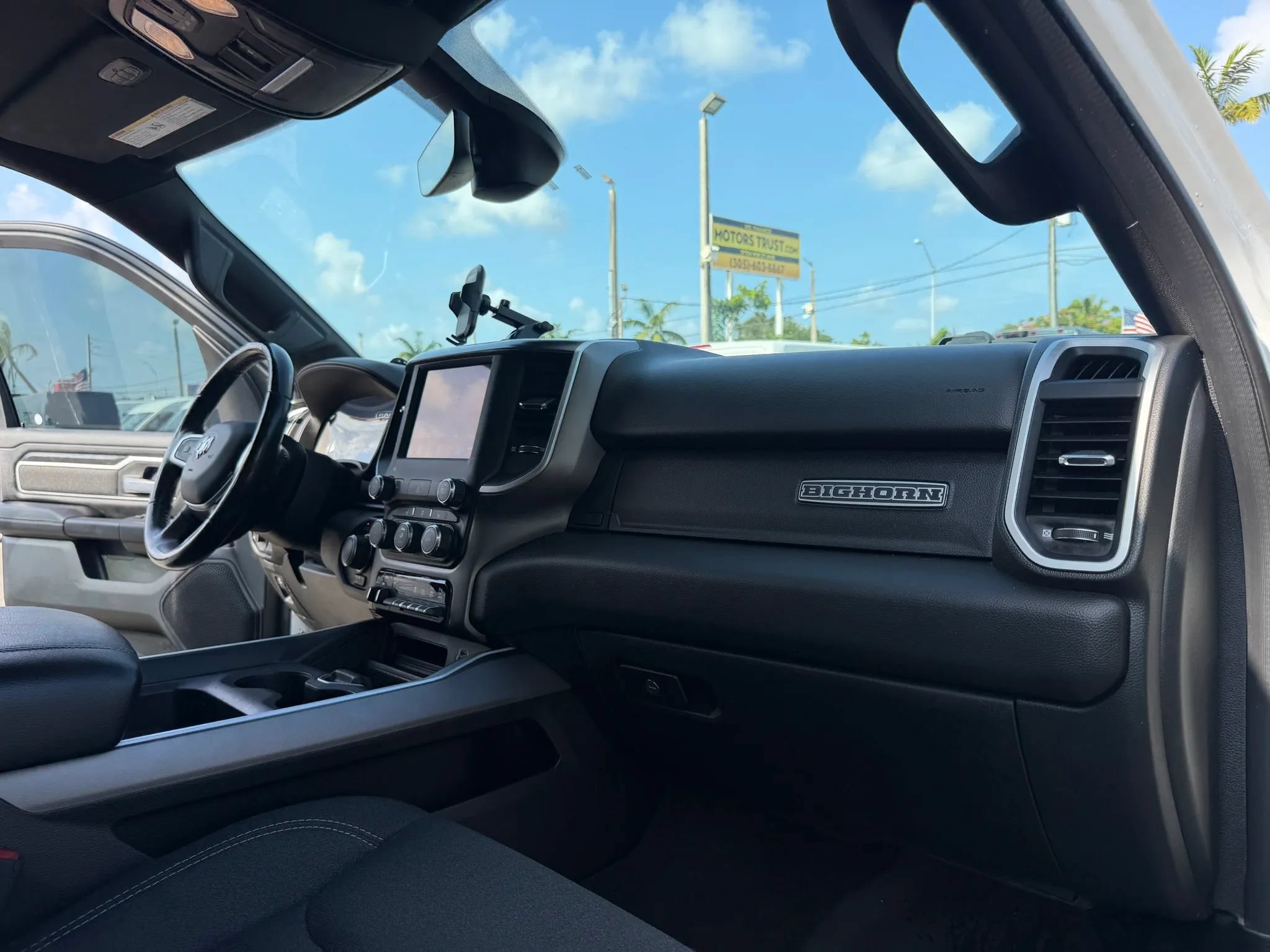 Used 2020 RAM 1500 Big Horn AWD/4WD image 19