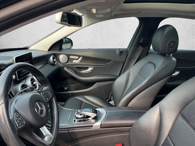 Used 2015 Mercedes-Benz C 300 4MATIC Sedan image 11