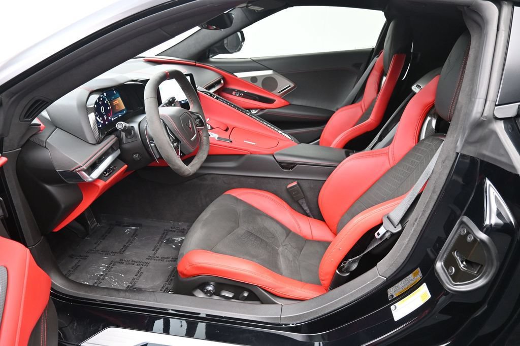 Used 2023 Chevrolet Corvette Stingray Premium Cpe w/ Z51 Performance Package RWD image 21