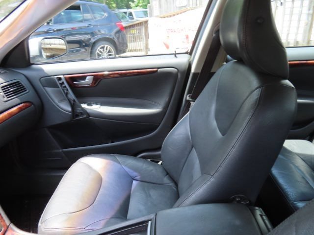 Used 2006 Volvo S60 2.5T FWD image 19