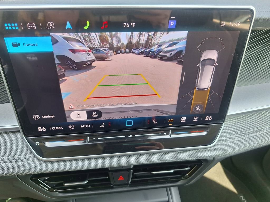 Used 2025 Volkswagen Tiguan S image 16