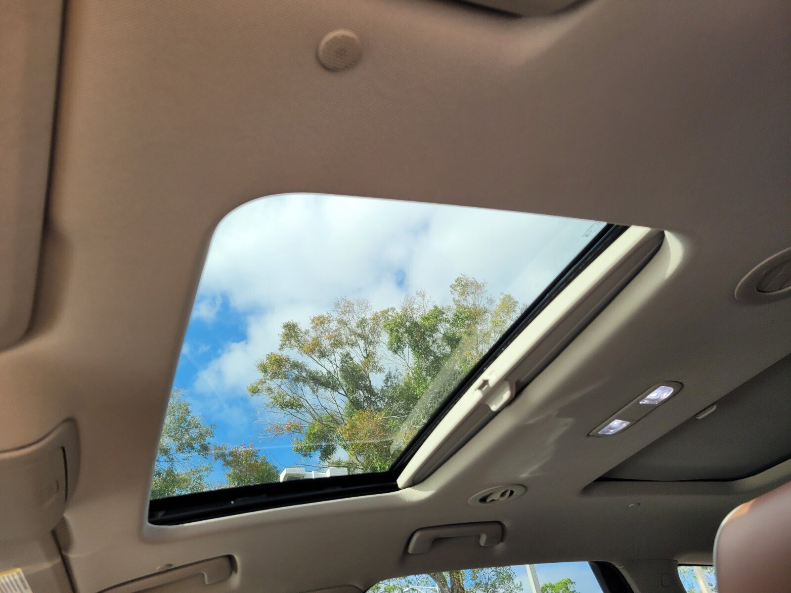 Used 2018 Buick Enclave Avenir w/ Avenir Technology Package image 7