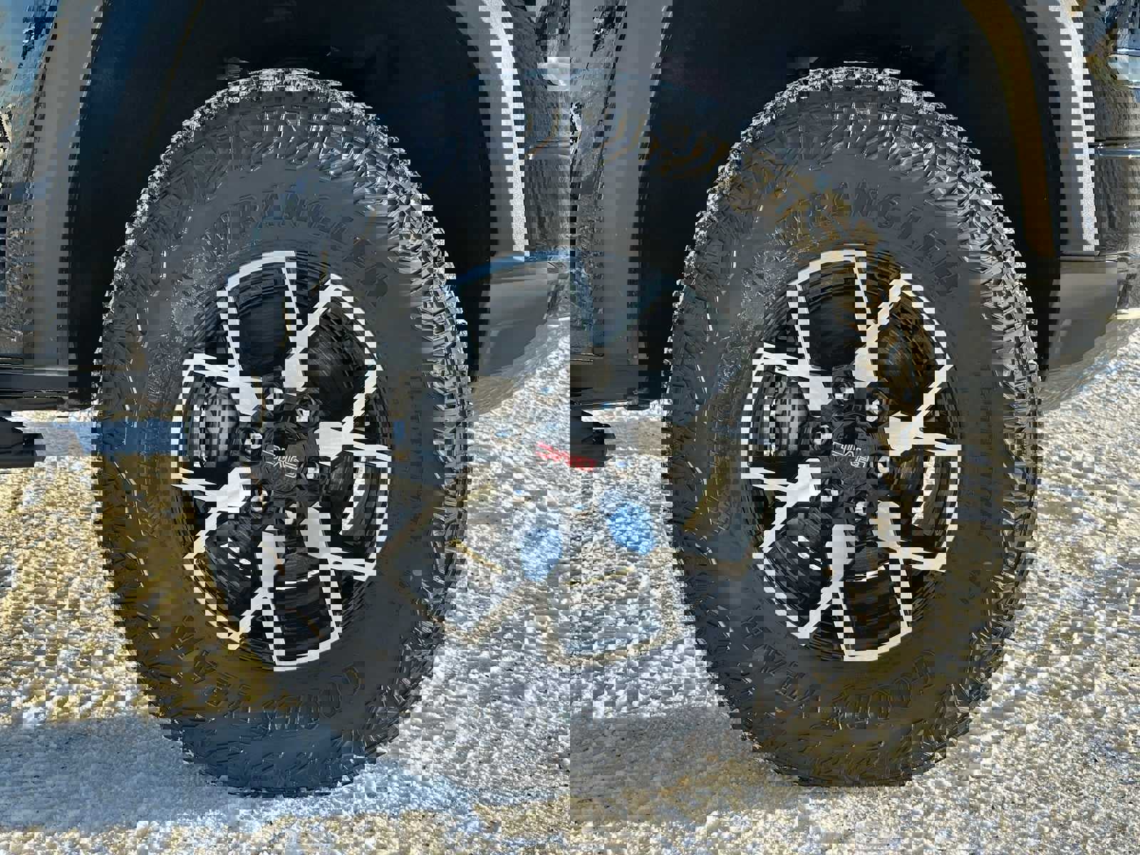 New 2026 GMC Canyon AT4X image 9