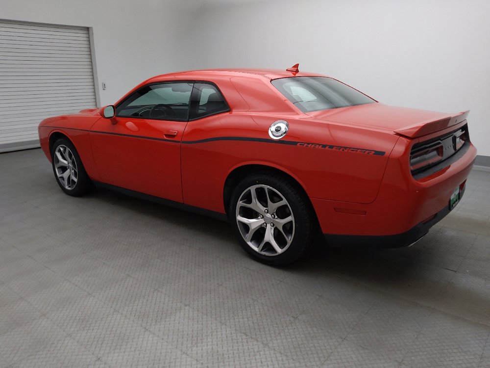Used 2015 Dodge Challenger SXT Plus RWD image 3