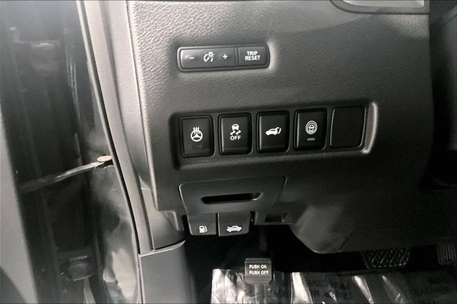 Used 2023 Nissan Murano SL AWD/4WD image 42