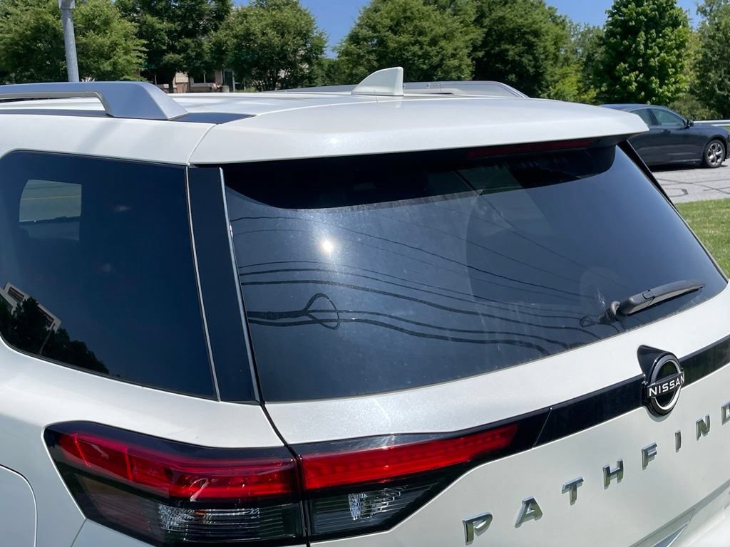 Certified 2022 Nissan Pathfinder SL AWD/4WD image 29