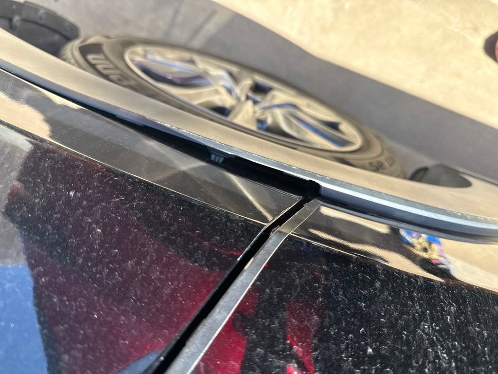 Used 2018 MAZDA CX-9 Touring w/ Touring Premium Package FWD image 21