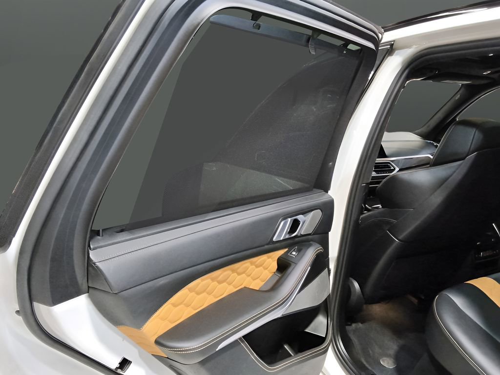 Used 2022 BMW X5 M Competition w/ Premium Package AWD/4WD image 32