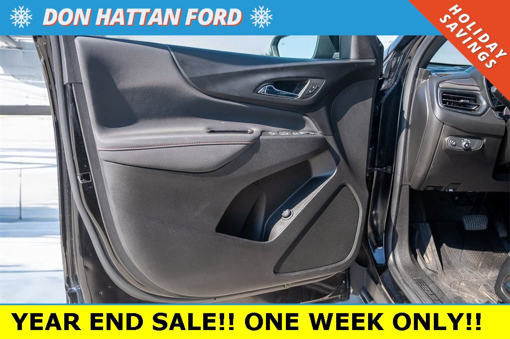 Used 2022 Chevrolet Equinox RS w/ LPO, Floor Liner Package image 14