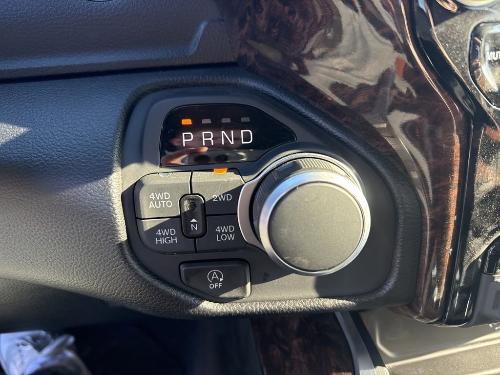 New 2026 RAM 1500 Big Horn AWD/4WD image 26