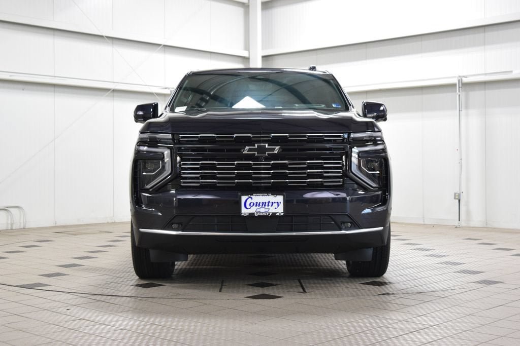 New 2026 Chevrolet Suburban High Country AWD/4WD image 2