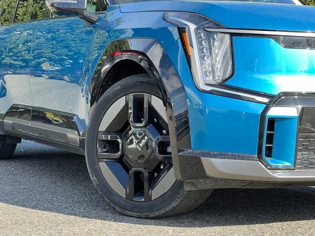 Certified 2024 Kia EV9 GT-Line image 2