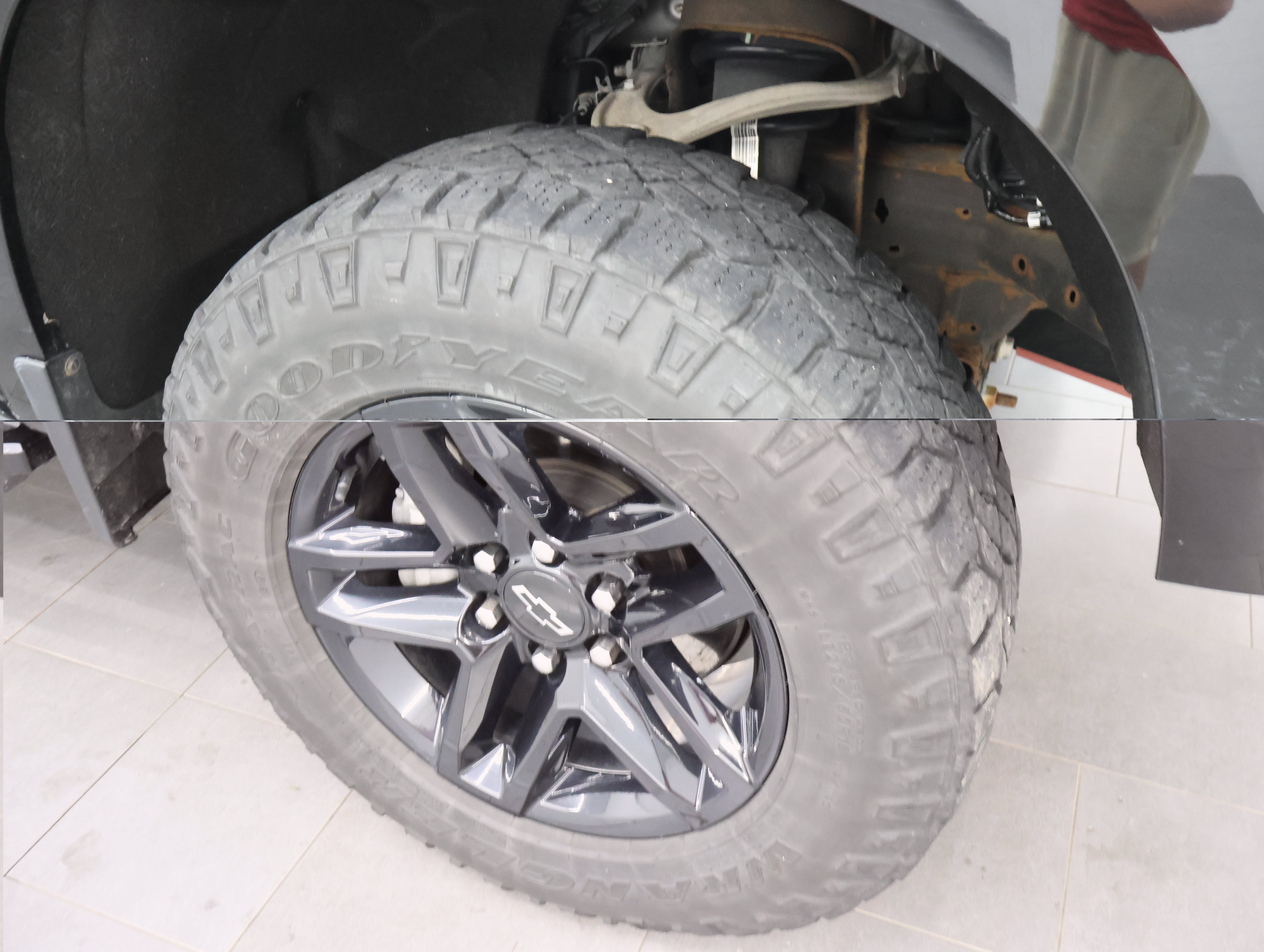 Used 2020 Chevrolet Silverado 1500 LT Trail Boss AWD/4WD image 3