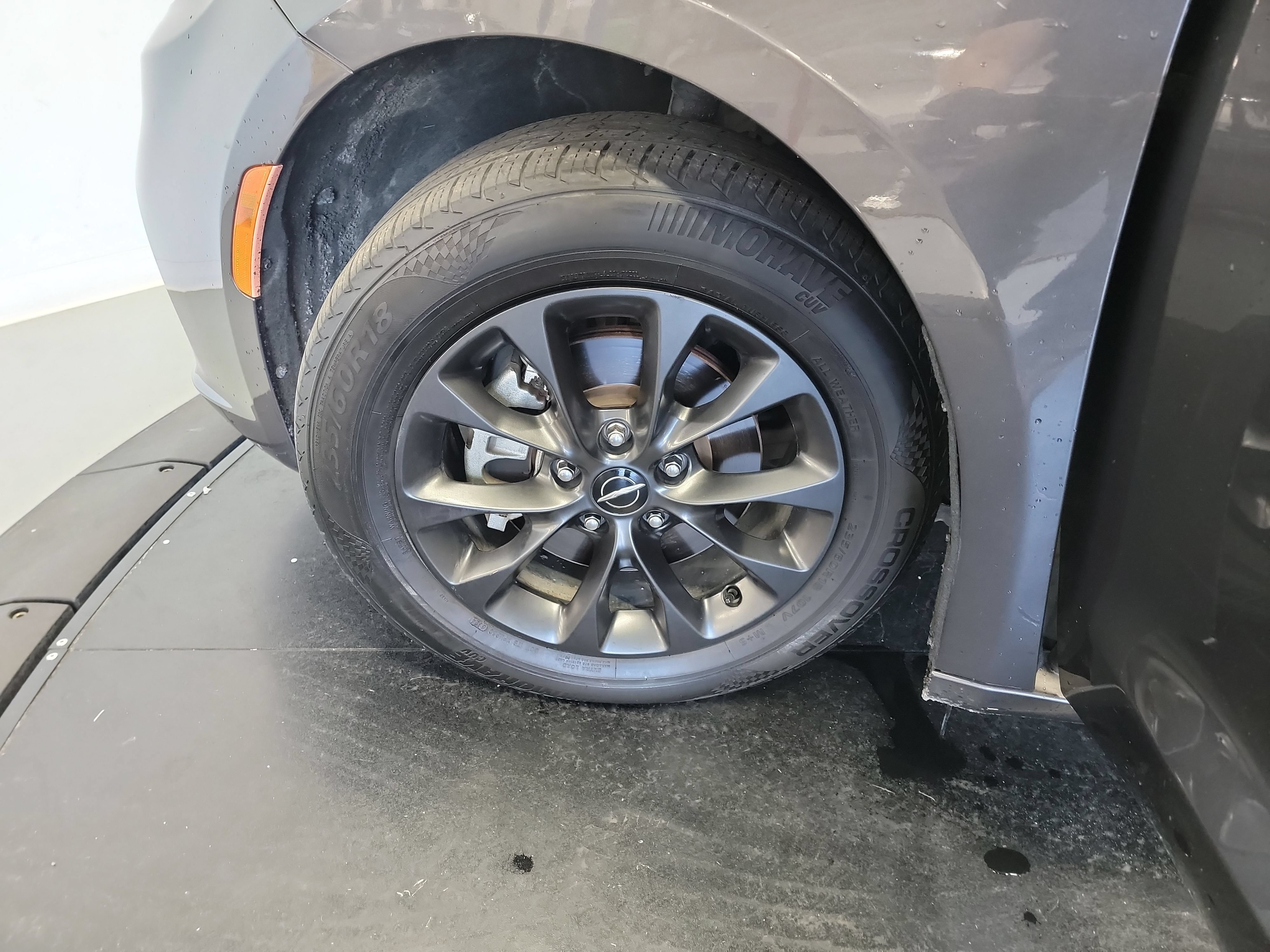 Used 2021 Chrysler Pacifica Touring-L w/ S Appearance Package FWD image 29