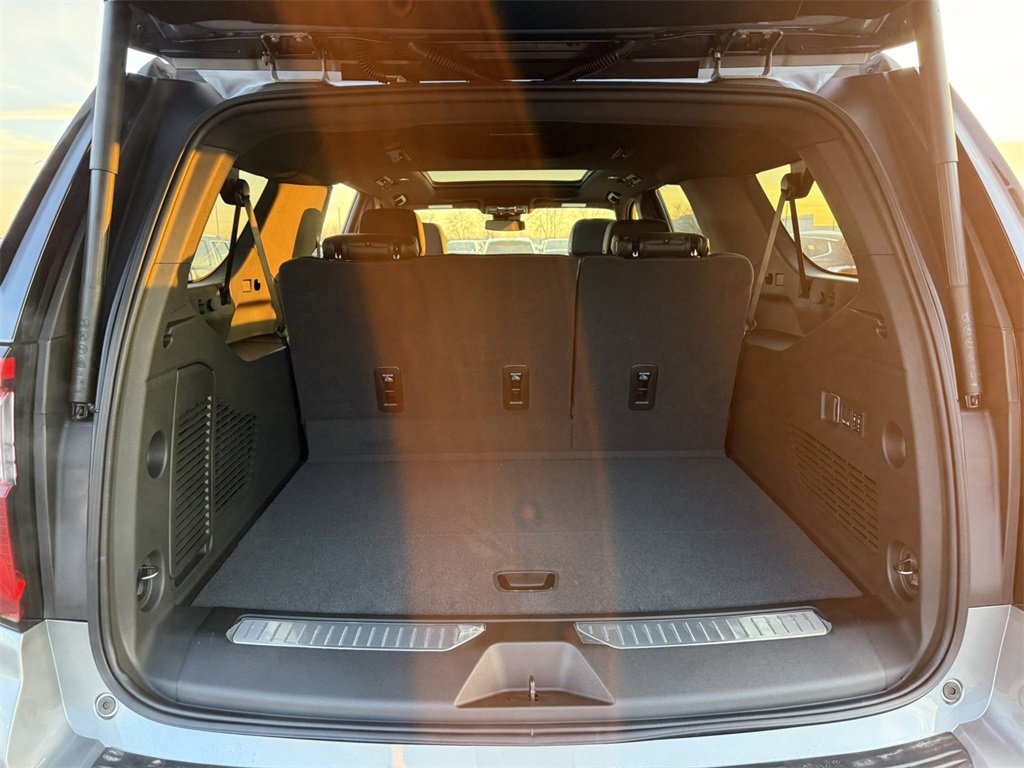 New 2026 GMC Yukon XL Denali w/ Sun & Power Step Package image 35
